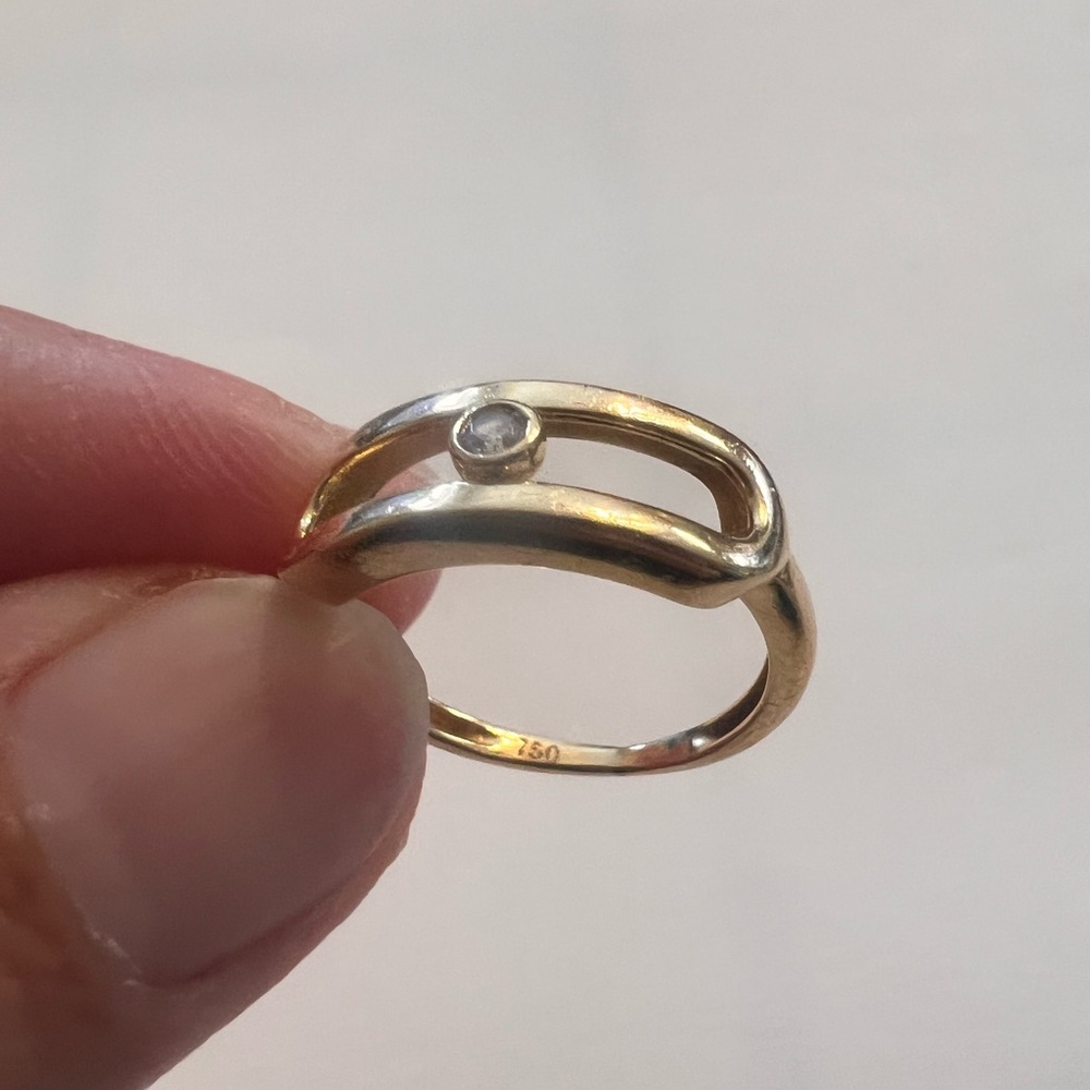 18k solid yellow gold ring size 5